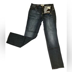 DL1961 Coco Curvy Straight Solo Wash